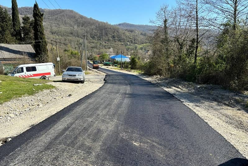 В Сочи завершен ремонт дороги в селе Ермоловка​​​​​​​