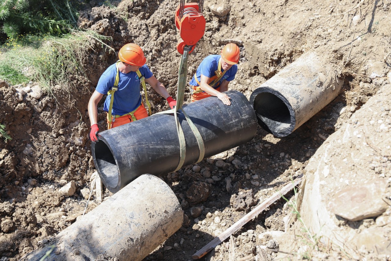 Реконструкция сооружений водоснабжения. Водопроводные сети. Реконструкция водопровода. Реконструкция объектов водоснабжения. Водоснабжение и водоотведение.